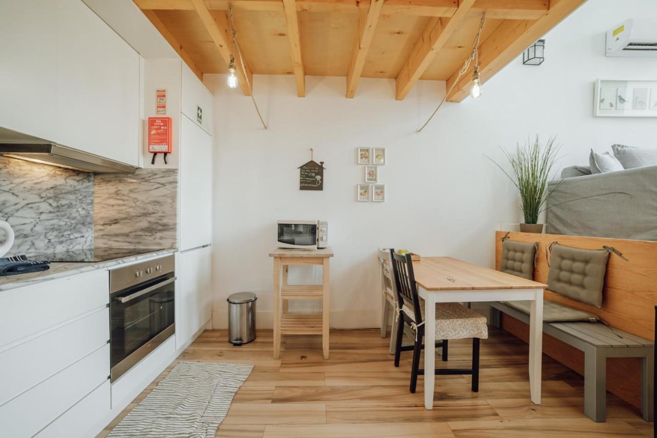 Historic & Sunny Mezzanine Bolhao By Vacationy Appartement Porto Buitenkant foto